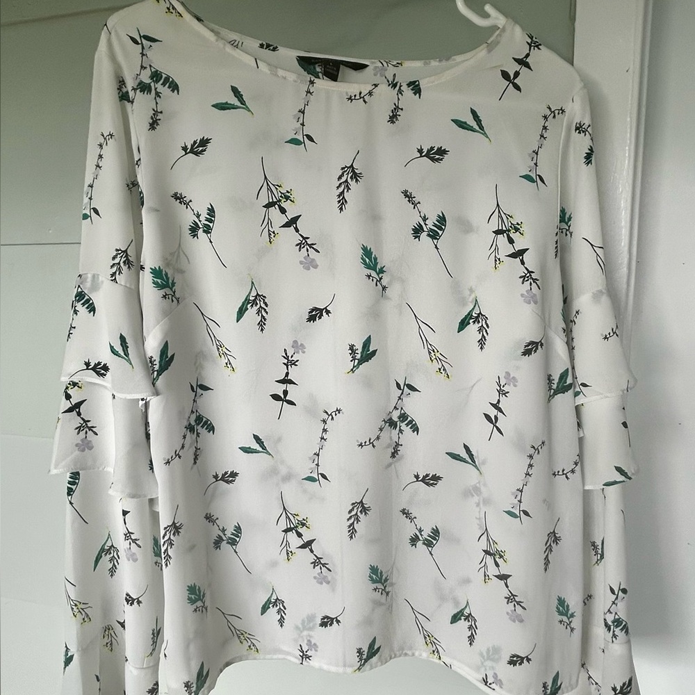 Banana Republic White Floral Blouse